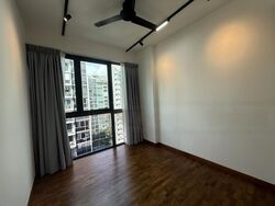 Esparina Residences (D19), Condominium #483988251
